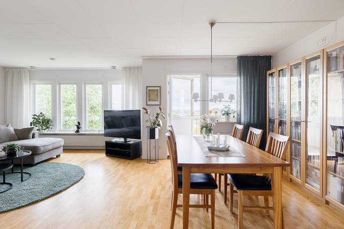 6 rum Villa på Skyttesledsvägen 10 Billingssluttningen Skövde kommun - bild 30