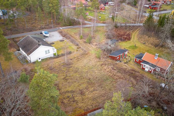 Tomt på Askerumsvägen Loftahammar Västerviks kommun - bild 9