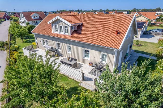 8 rum Villa på Gallringsvägen 18 Bro - Rosenängarna Upplands-Bro kommun - bild 29