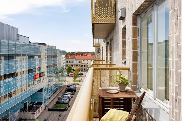 2 rum lägenhet på Borstbindaregatan 7 Centrala Hisingen - Kvillebäcken, Göteborgs kommun - bild 3