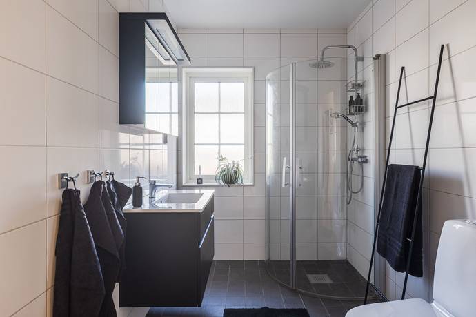 5 rum Villa på Skoby 252 Alunda Östhammars kommun - bild 13