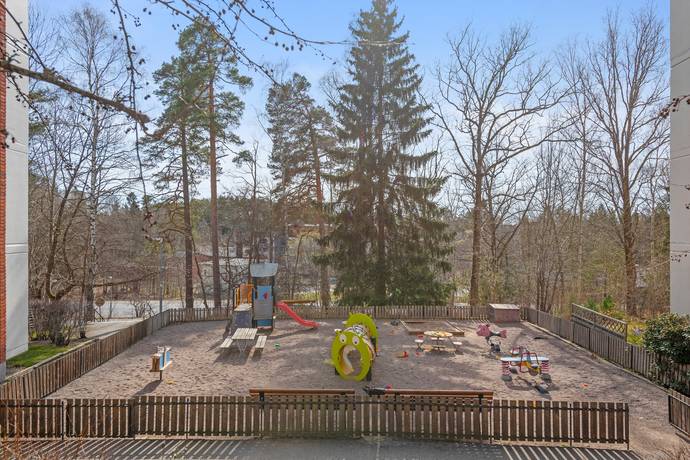 2.5 rum Lägenhet på Kruthornsvägen 60B Edsberg Sollentuna kommun - bild 17