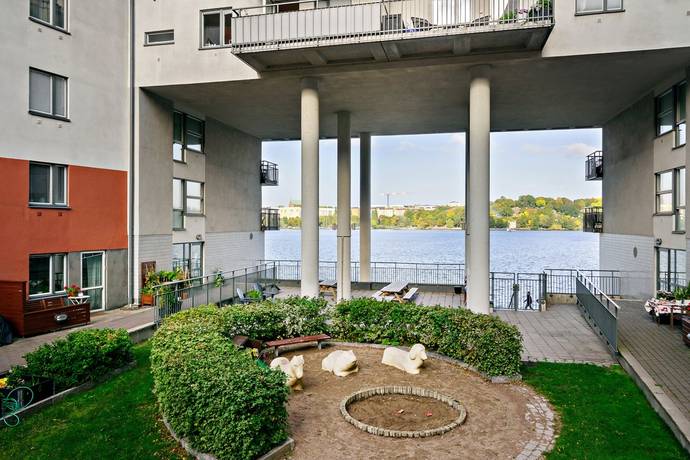 4 rum Lägenhet på Vingårdsgatan 1, högst upp Liljeholmskajen Stockholms kommun - bild 36
