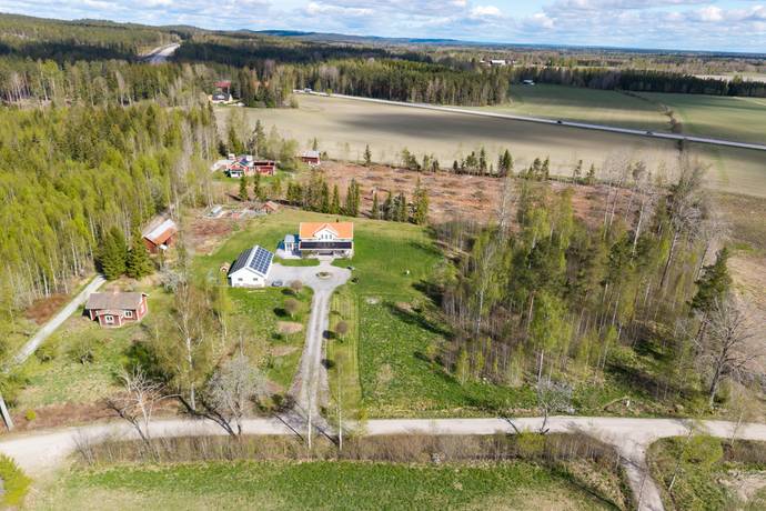224 m² Villa på Mogetorp 204 Örebro kommun - bild 36