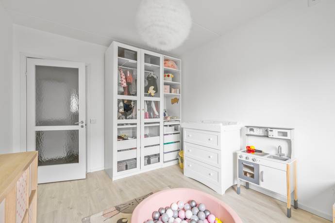 4 rum Lägenhet på Von Lingens väg 27 Rosengård/Appelgård Malmö kommun - bild 22