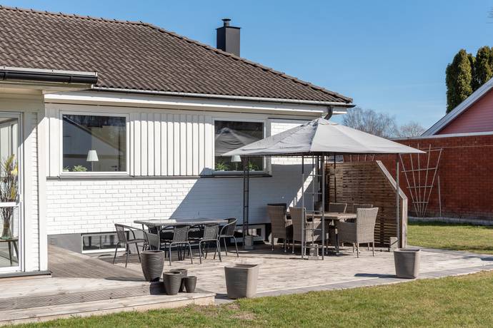 6 rum villa på Bysågsgatan 10 Norra Vallby, Västerås kommun - bild 3