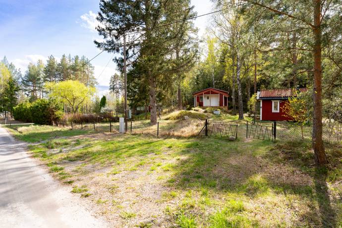 fritidshus på Torsborg 37 Ramshammar, Eskilstuna kommun - bild 1