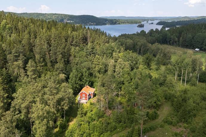 5 rum gård utan jordbruk på Lövviken Bunnsvik 1 Bunn/Lövviken, Aneby kommun - bild 2