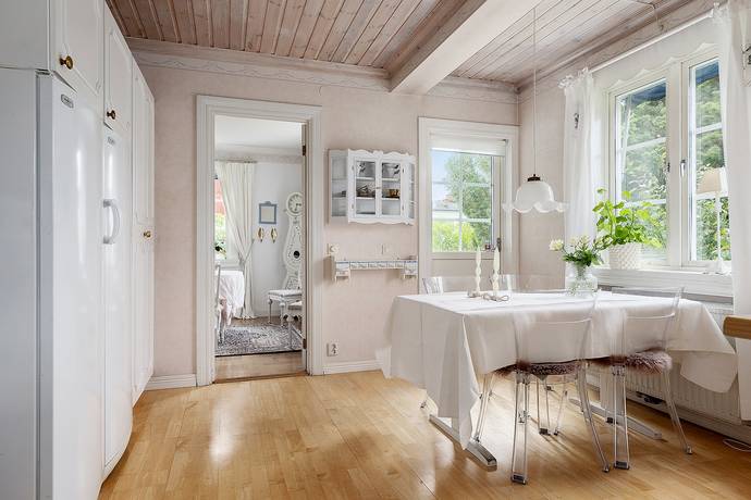 7 rum villa på Sunnegatan 14 Norrstrand, Karlstads kommun - bild 5