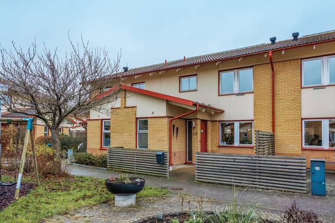 4 rum radhus på Mellanvångsplan 22 Bjärred, Lomma kommun - bild 4