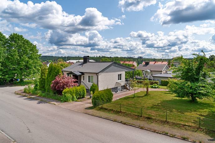 4 rum villa på Grusstigen 9 Stora Valla, Degerfors kommun - bild 1