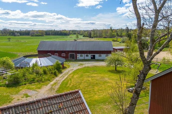 9 rum Gård utan jordbruk på Tillinge-Tibble 22 Enköping Enköpings kommun - bild 76