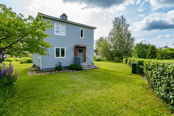 4 rum villa på Tallvägen 4 Ställdalen, Ljusnarsbergs kommun - bild 1