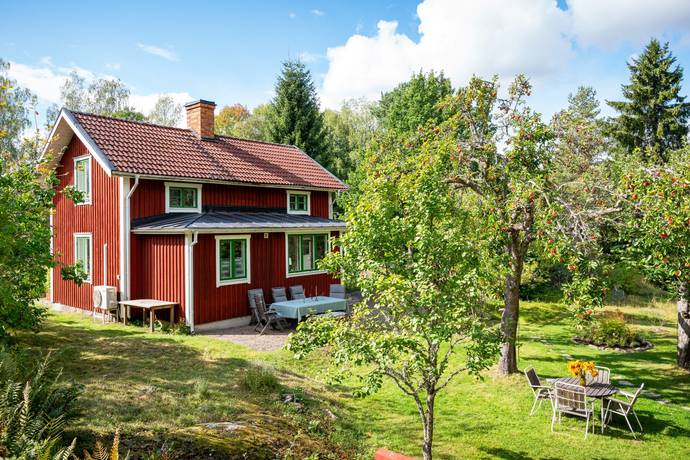 3 rum villa på Kvarsebovägen 54 Kolmården, Norrköpings kommun - bild 1