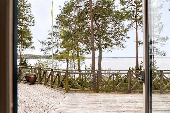 4 rum Villa på Väster-Mörtarö 944/945 Gräsö Östhammars kommun - bild 14