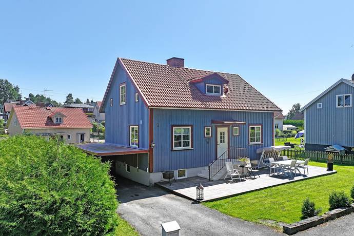 4 rum villa på Axel Roosgatan 12 Ljungsberg, Åmåls kommun - bild 1