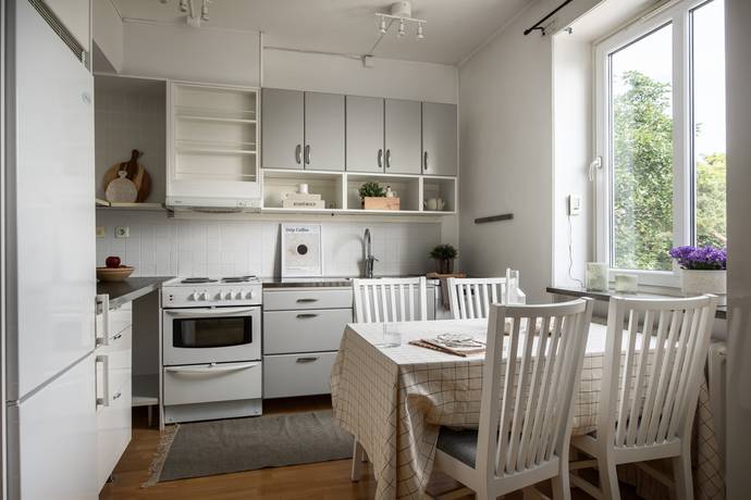 1 rum lägenhet på Nybodaringen 39 Nybodahöjden, Stockholms kommun - bild 2
