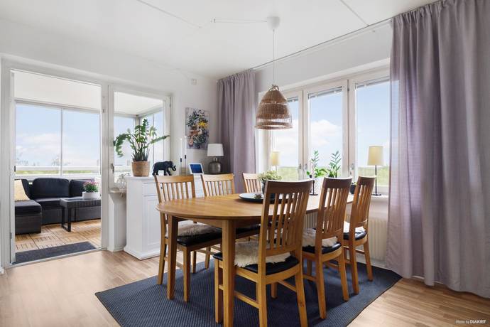 3 rum Lägenhet på Bergmossevägen 25 Holmviksskogen Värmdö kommun - bild 5