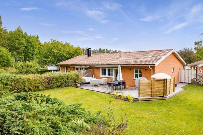 Furuhällsvägen 5, Villa Giacomina, Lidköpings kommun