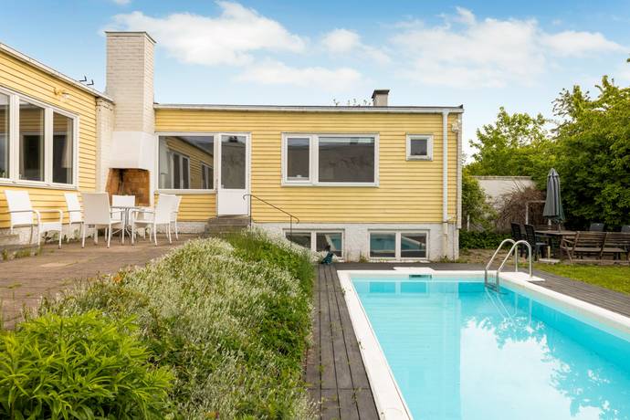 Hösträngsvägen 10, Valsätra, Uppsala kommun