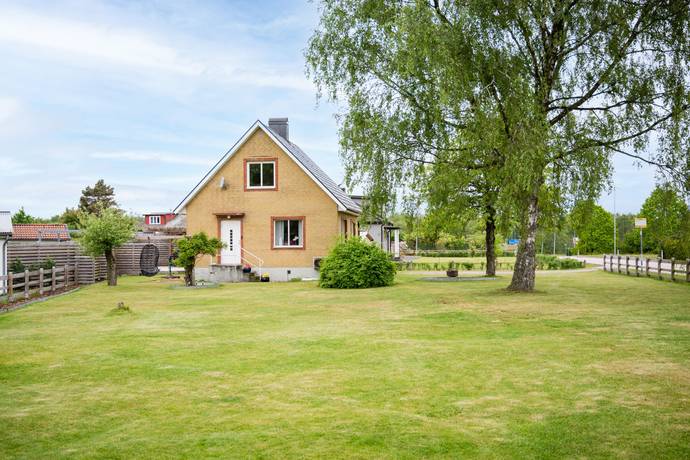 villa på Byggarevägen 2 Klippan, Klippans kommun - bild 1