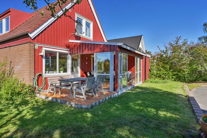 6 rum villa på Gulmåravägen 10 Sjukyrkoberget, Upplands Väsby kommun - bild 3
