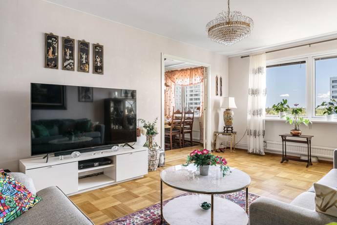 3 rum lägenhet på Hagalundsgatan 18 Hagalund, Solna kommun - bild 2
