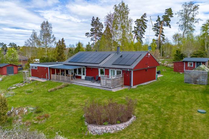 Lagga-Örby Laggabacken 84, Lagga, Knivsta kommun