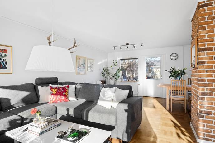6 rum Villa på Kölvägen 9 Bålsta Mansängen Håbo kommun - bild 9