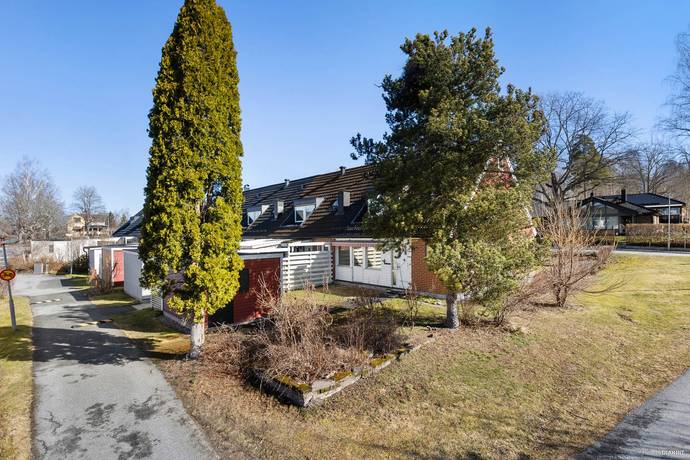 4 rum radhus på Granbergavägen 6D Hovsta, Örebro kommun - bild 2