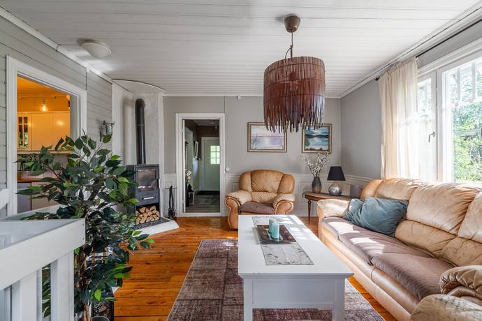 6 rum villa på Uppsalavägen 4 Örsundsbro, Enköpings kommun - bild 3
