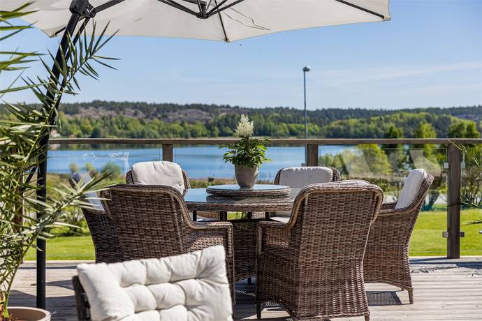 6 rum villa på Tinderedsvägen 10 Helgenäs, Västerviks kommun - bild 3