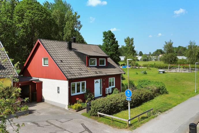 6 rum villa på Kornstigen 15 Tungelsta, Haninge kommun - bild 1