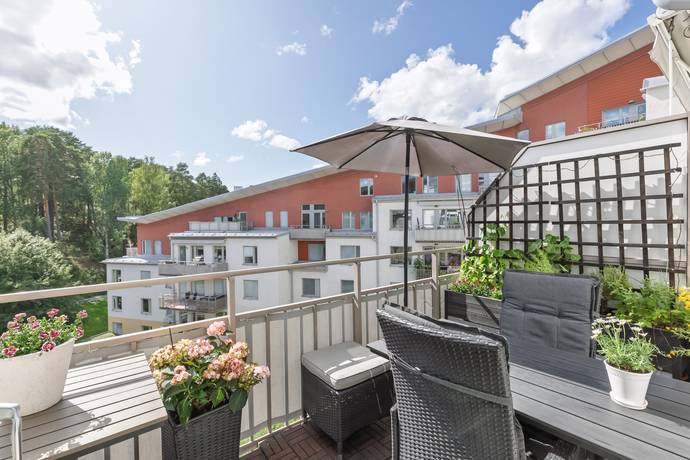 3 rum lägenhet på Gustav III:s Boulevard 83, 5 tr Frösunda, Solna kommun - bild 2