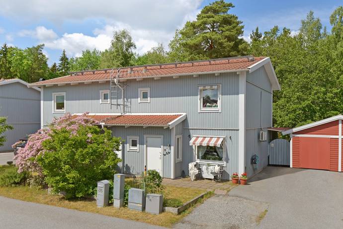 5 rum parhus på Vegagränd 35 Skälby, Järfälla kommun - bild 1
