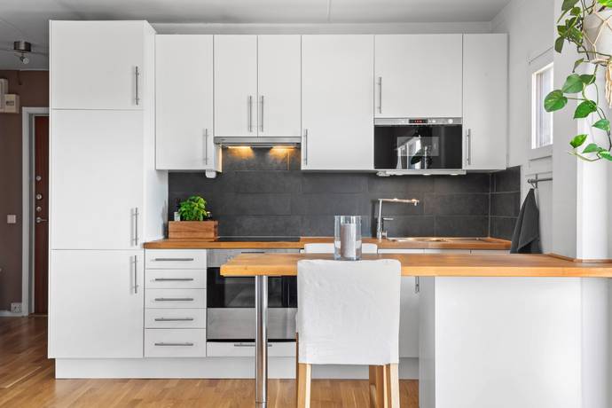 2 rum lägenhet på Helsingörsgatan 31 Kista, Stockholms kommun - bild 1