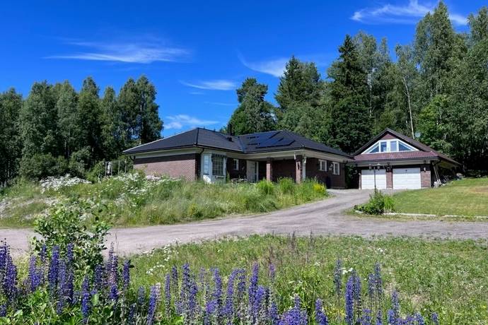 7 rum villa på Norra Ämterud Haga 1 Charlottenberg, Eda kommun - bild 1