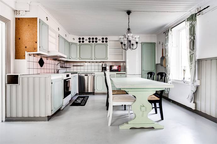 5 rum Villa på Åsgatan 27 Kungsörs kommun - bild 7