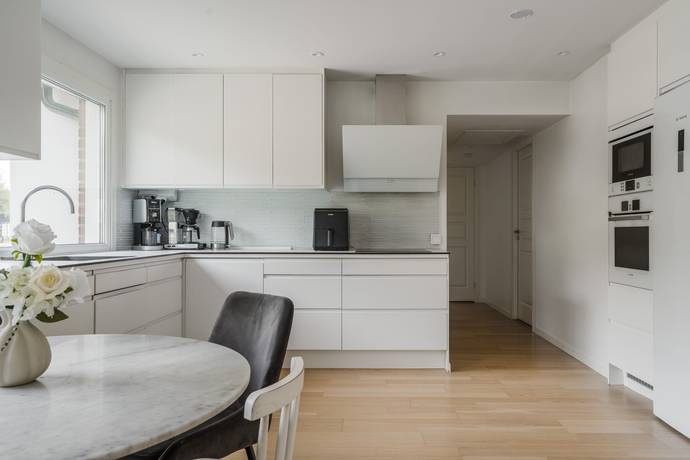4 rum villa på Fågelbärsgatan 78 Nya Hjärsta, Örebro kommun - bild 4
