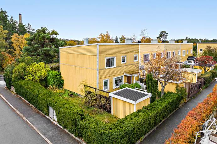 5 rum Radhus på Norrholmsgränd 1 Skärholmen Stockholms kommun - bild 2