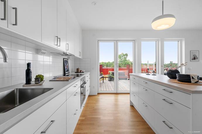 3 rum lägenhet på Turebergs Allé 33 Turebergs allé, Sollentuna kommun - bild 2