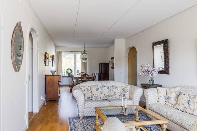 4 rum lägenhet på Gustaf Kjellbergs väg 34 Ulleråker, Uppsala kommun - bild 2