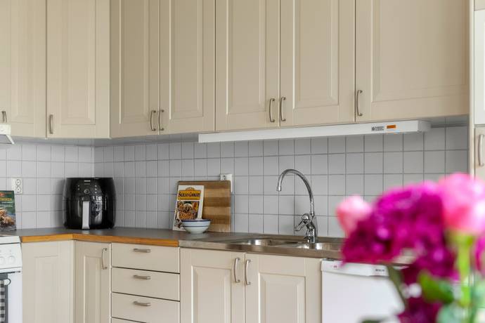 3 rum lägenhet på Gustav III:s Boulevard 83 Frösunda, Solna kommun - bild 5