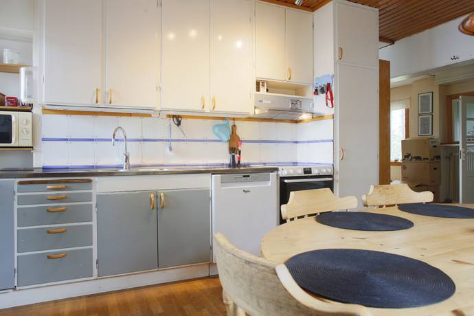 5 rum Gård utan jordbruk på Kauppinen 134 Kauppinen Kiruna kommun - bild 20