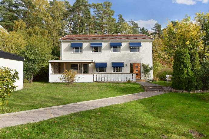Fölvägen 10, Vattmyra, Järfälla kommun