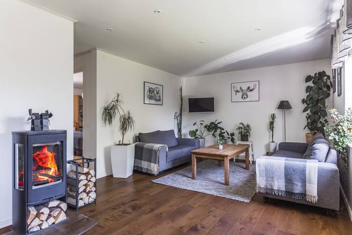 7 rum Villa på LOSJÖVÄGEN 8 Roslags Kulla Österåkers kommun - bild 12