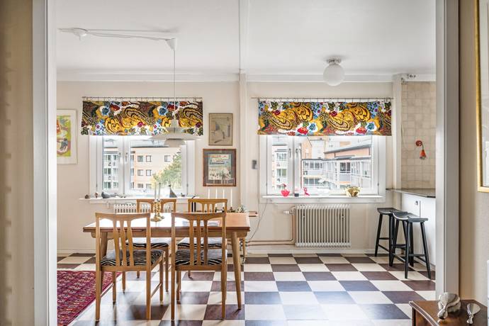 4 rum Lägenhet på Rådjursstigen 28 Bergshamra Solna kommun - bild 15