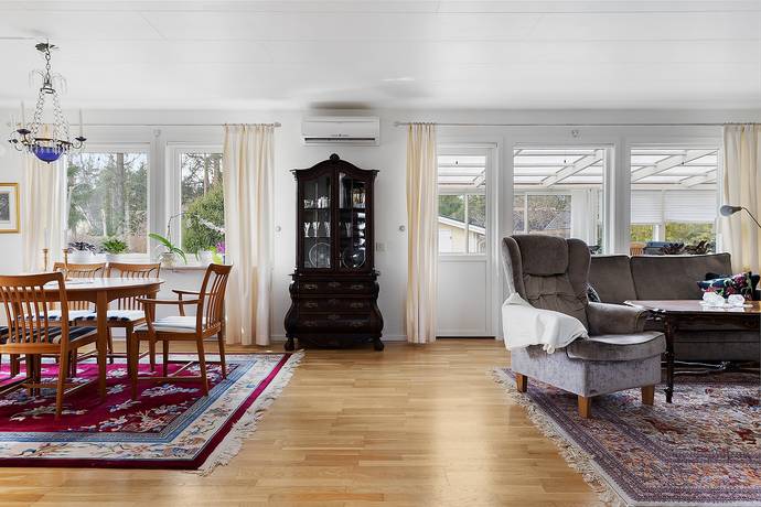 6 rum Villa på Ålvägen 81 Hammar Hammarö kommun - bild 12