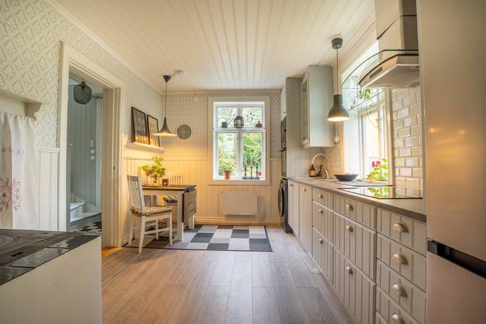 3 rum villa på Landsvägsgatan 23A Malmköping, Flens kommun - bild 2