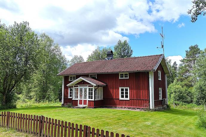 4 rum Gård/skog på Mossebo Lilla Skillerås 1 Tranemo Tranemo kommun - bild 1